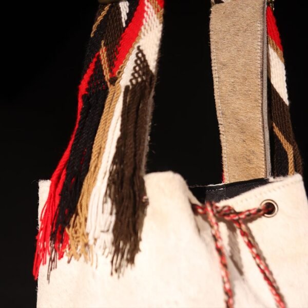 Mochi Cuero Wayuu Blanco